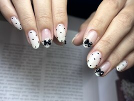 ガーリーデザイン♪ドットネイル