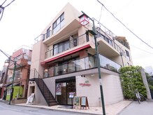 エクラ(eclat)の雰囲気（こちらの4日です。奥のオートロックで403を押してください。）