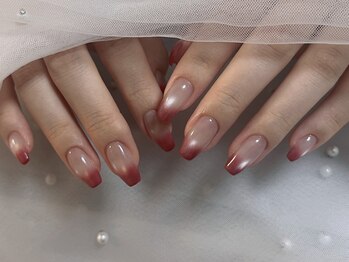 ツィンクルネイル(Twinkle Nail)の写真/【持ち込みデザインも対応！】トレンドのワンホンネイルでモテ美爪に♪自分史上最高に可愛い指先を☆