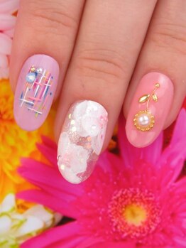 カラーズ 浜松店(colors)/ツイード×ふんわりフラワー♪