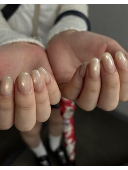 アンジュネイル アンド ビューティーの写真/お得なワンカラーに加えてマグネットやパーツ追加もできる★オリジナリティ溢れる可愛いネイルをご提供♪