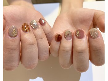 ネイルズ ララ(nails Lala)/べっ甲アート。