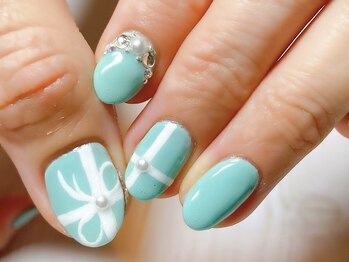 アミネイルズ(AmiNails)/ティファニーネイル♪