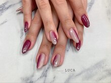 ネイルアトリエルカ(nail atelier LUCA)/M-30 縦グラデーションネイル