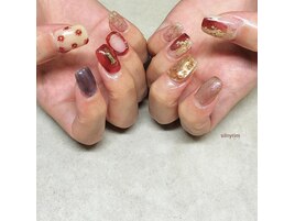 アシンメトリーニュアンスネイル