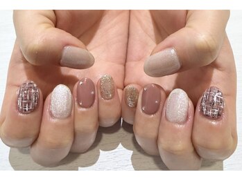 カルフールノア せんげん台店(carrefour Noa)/トレンドデザイン