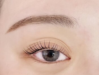 HOPE nail & lashの写真/《店前駐車場完備》忙しい大人女性にご褒美時間を*シックで落ち着いた空間でゆったり施術を受けたい方に♪