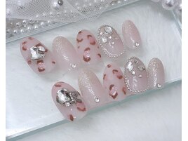キラキラ推し活ネイル