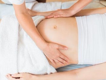 ハリサロンドオフ 南森町店(hari salon de off)の写真/【女性鍼灸師のみ在籍】女性特有のお悩みはお任せください。妊活～更年期まで幅広く対応いたします◎
