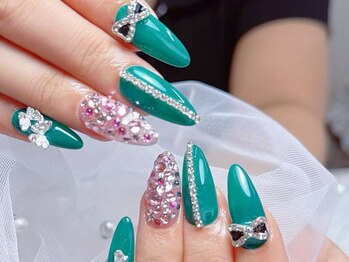 クイーンズネイルサロン(Queen's nail salon)/長さだし持ち込みデザイン