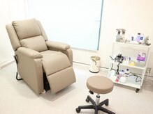 ルポ 佐倉の雰囲気（リクライニングチェアでゆったり寛ぎながら施術を受けられます。）