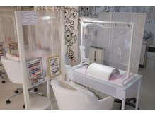 【飛沫防止シートの設置】