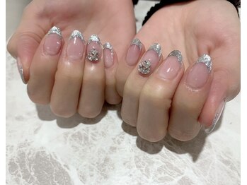 ネイルキュート アンド クールラッシュ 亀有店(nailcute & CoolLash)/シルバーフレンチ