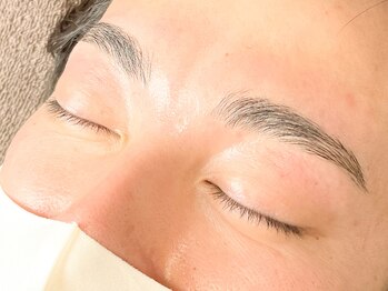 ムート(Mut.)/メンズ＆眉毛／ハリウッドブロウ