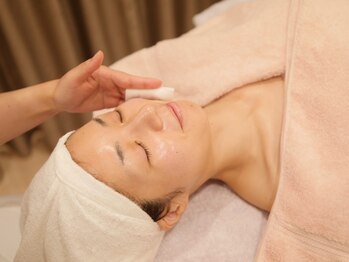 メナードフェイシャルサロン 丸の内ヒルズ/アドバンスコース