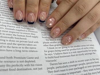 リット バイ セブンルックス 大宮東口店(Lit by 7LOOKS)/90分アート/8000/持ち込み