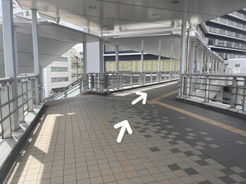 アイラ 千葉店(EYELA)/《JR千葉駅》道案内