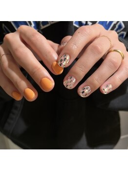 ウノ(uno)/ちぐはぐネイル