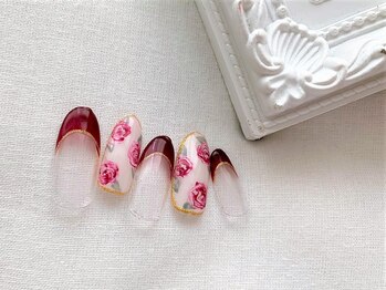 ネイルサロン アミ(Amie)/フレンチ×フラワーアート