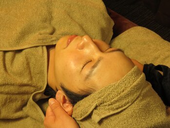 ラウレア クマモト(Laule'a kumamoto)/人気No.1【耳リンパ・洗浄】