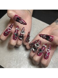 ロングネイル／ゴテゴテネイル