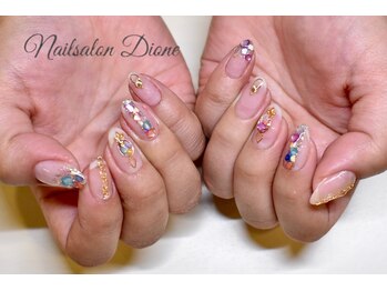 ネイルサロンアンドスクール ディオネ(Dione)/クリア×シェルネイル