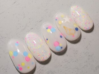 ビューティトリップ(Beauty TRIP)/ドットでキュートに♪