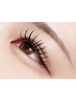 ボリュームのある目元にしたい