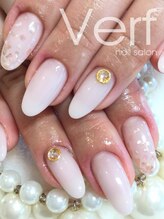 ネイルサロン べルフ(nail salon Verf)/ホワイトシェルグラデ