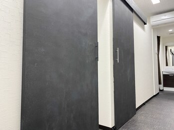 ミスターアンクール 鹿児島(Mr.uncoeur)/サロンの内観