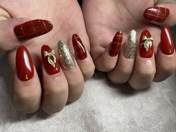 アリシア ビューティサロン(Alicia beautysalon)の写真/【持ち込みok】30種以上のサンプルトレンドネイルコース¥5900/お気に入りのデザインが必ず見つかる♪ 