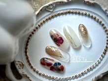 エレストゥ(ERES Tu)/