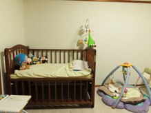 ボディバランスの雰囲気（ベビーベッド、バウンサー完備で小さいお子様もOK♪）