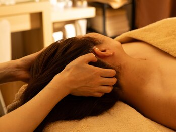 ポライフユー(polife uuu)の写真/【当店人気メニュードライヘッドスパ♪】お疲れの原因である頭/首/デコルテのコリを徹底的に解します◎