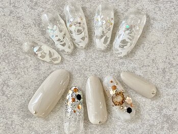 ジョリーネイル(Jolie Nail)/
