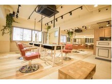 ネオリーブサイン(Neolive sign)の雰囲気（店内）