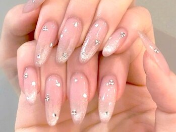 アイラ ネイル アンド ビューティー スパ(AILA NAIL & BEAUTY SPA)の写真/自爪が弱くても大丈夫！長さ出しで理想の美爪に♪センスが光るトレンドデザインで誰ともかぶらない指先を♪
