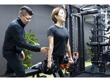 ヘルスファーストジム(Health 1st GYM)/ジム　トレーニング風景
