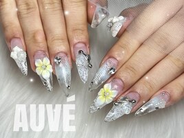 透け感たっぷり☆クリアネイル