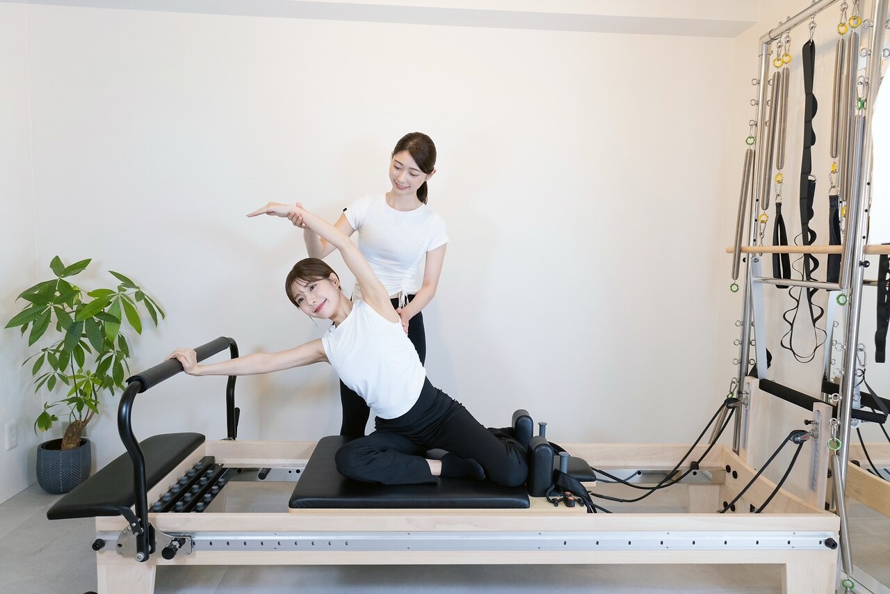 030920k6 モーションケアピラティス MotioncarePILATES ピラティス 