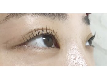 トレヴァーデルチザン 南船場店(Trevor de'rtisan eyelash)/パリジェンヌラッシュリフト