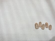 ツメトトノウ/7300円 &nbsp;ワンホン風ネイル(平松)