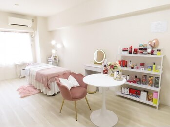 シャリル(charire)の写真/【西新】にREVIハーブピーリング専門店が登場◇お肌のお悩みは《charire》にお任せください♪