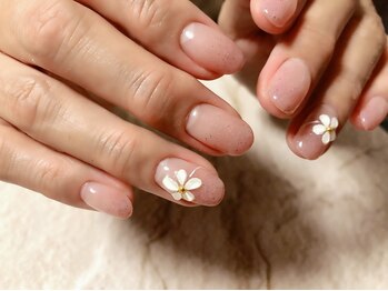 ぷっくりフラワーネイル