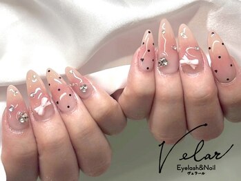 アイラッシュアンドネイル ヴェラール(Velar)の写真/自爪が短い方やお爪の形が気になる方も、長さだしで憧れの縦長美爪で満足度◎1本だけ折れてしまった方もOK!