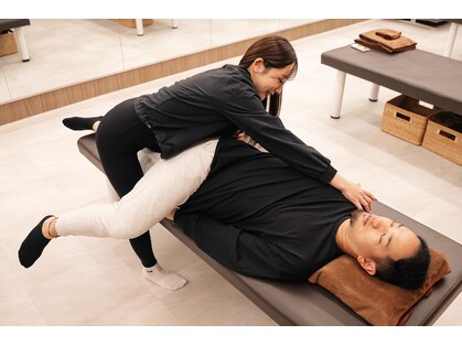 ストレッチトレーニング(STRETCH+TRAINING)の写真