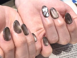 ワンカラー6,980/キャラ500円~