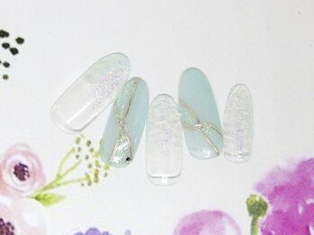 ネイルライフ(NailLife)/ラメグラデーション