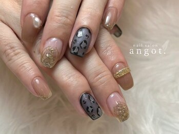 アンガット(angot.)/レオパードリングネイル