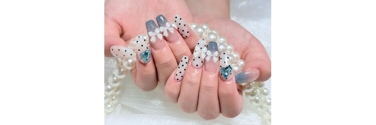 ナナアンドコー(Nana&Co.)のサロンヘッダー